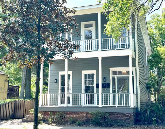 property at 313 E Henry St