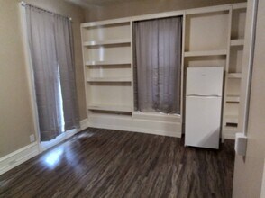 453 N Buckeye St, Unit B in Wooster, OH - Building Photo - Building Photo