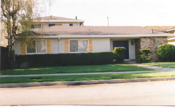 1347 Castlemont Ave in San Jose, CA - Building Photo - Building Photo