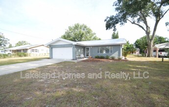 126 Alachua Dr in Winter Haven, FL - Building Photo - Building Photo