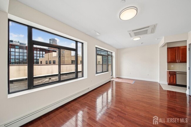 property at 62 N 9th St