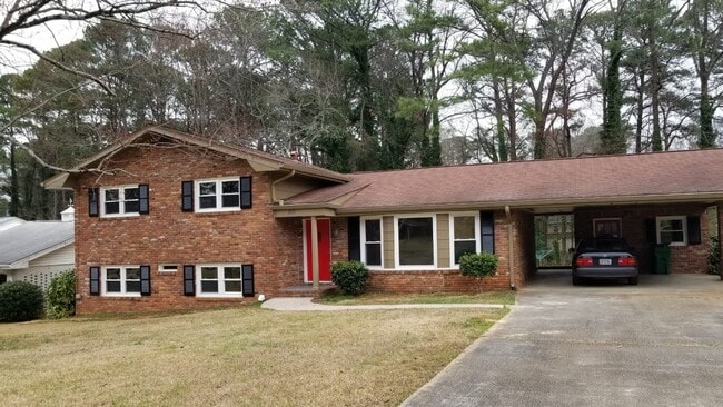 property at 1871 Cameo Ct