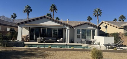 61722 Topaz Dr in La Quinta, CA - Foto de edificio - Building Photo