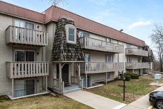 Gatton Rentals in Kansas City, KS - Building Photo - Building Photo