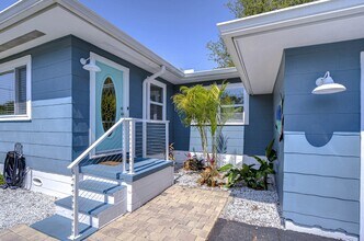 1922 55th St S in Gulfport, FL - Building Photo - Building Photo