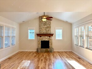 2389 NW High Lakes Loop in Bend, OR - Building Photo - Building Photo