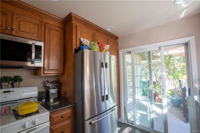 144 Country Club Dr in Brea, CA - Building Photo - Building Photo