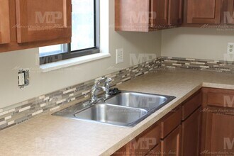 2611 Cherly St in Fort Collins, CO - Building Photo - Building Photo