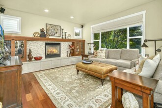 7531 Heather Ave SE in Snoqualmie, WA - Building Photo - Building Photo