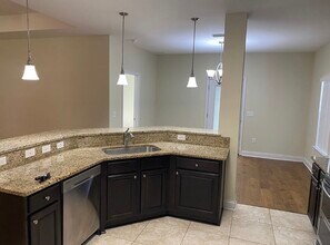 2267 Tom St in Navarre, FL - Foto de edificio - Building Photo