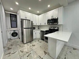 662 W 184th St in New York, NY - Building Photo