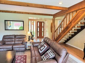 8435 NW 6 Ave in Gainesville, FL - Building Photo - Building Photo