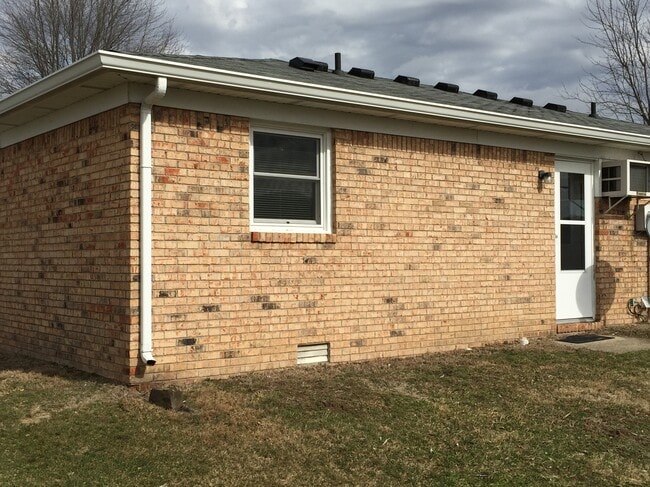 365 Duo Dr, Unit 365 Duo in Martinsville, IN - Building Photo - Building Photo