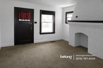 1726 Warriors Rd in Pittsburgh, PA - Building Photo - Building Photo