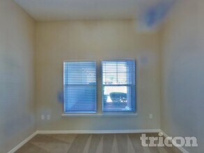 9250 Spider Lily Ln in Jacksonville, FL - Building Photo - Building Photo