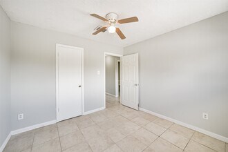 7059 Chasewood Dr in Missouri City, TX - Building Photo - Building Photo