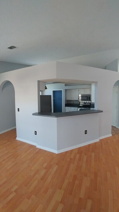 9687 Hersham Ct in Jacksonville, FL - Building Photo
