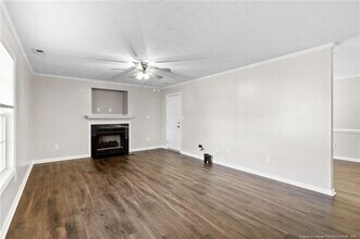 106 Hawthorn Dr in Raeford, NC - Building Photo - Building Photo