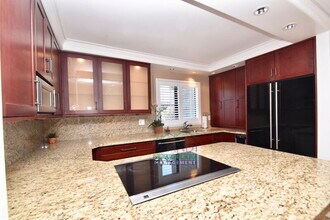 40 Cypress Pl in Sausalito, CA - Building Photo - Building Photo