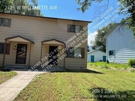2425 W Willamette Ave in Colorado Springs, CO - Building Photo