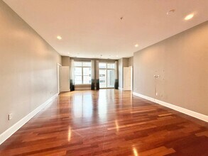 317 W Morgan St in Raleigh, NC - Building Photo - Building Photo