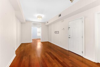 228 Jefferson St in Hoboken, NJ - Building Photo - Building Photo