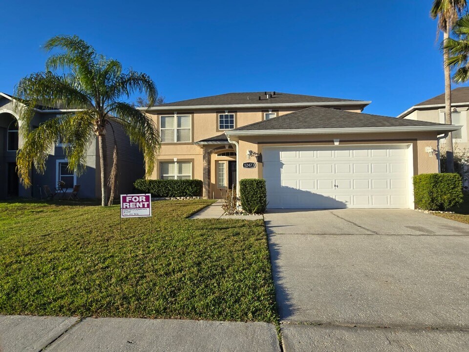 12473 Woodbury Cove Dr in Orlando, FL - Building Photo