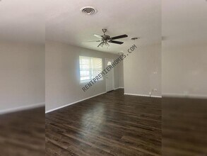 3805 Kushla Ave in Dallas, TX - Building Photo - Building Photo