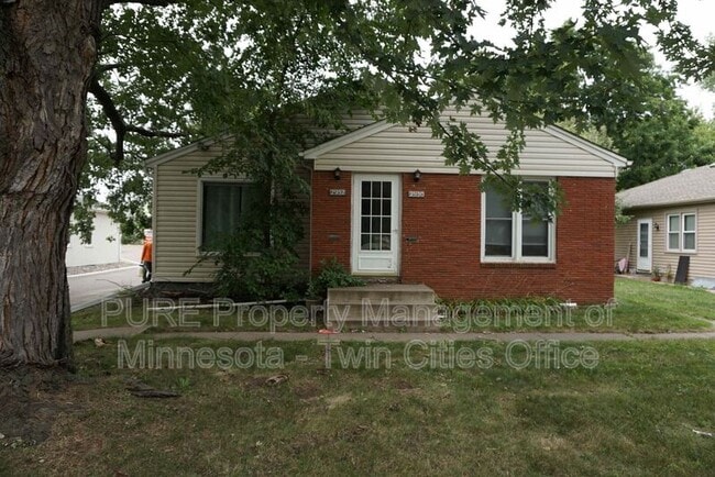 property at 2930 Texas Ave S