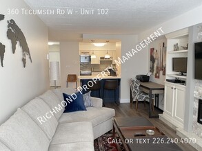 360 Tecumseh Rd W in Windsor, ON - Building Photo - Building Photo