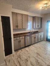 145 N Main St in Spring Grove, PA - Building Photo - Building Photo