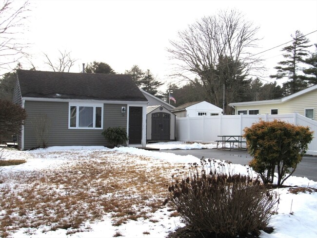 14 Monack Rd in Wareham, MA - Building Photo - Building Photo