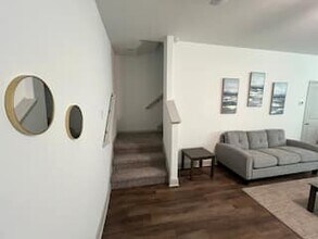 7715 Briarwood Pass in San Antonio, TX - Building Photo - Building Photo