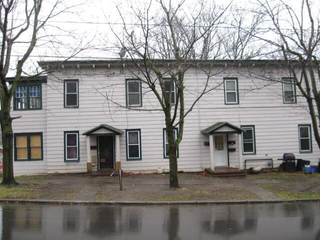 40 N William St in Little Falls, NY - Building Photo