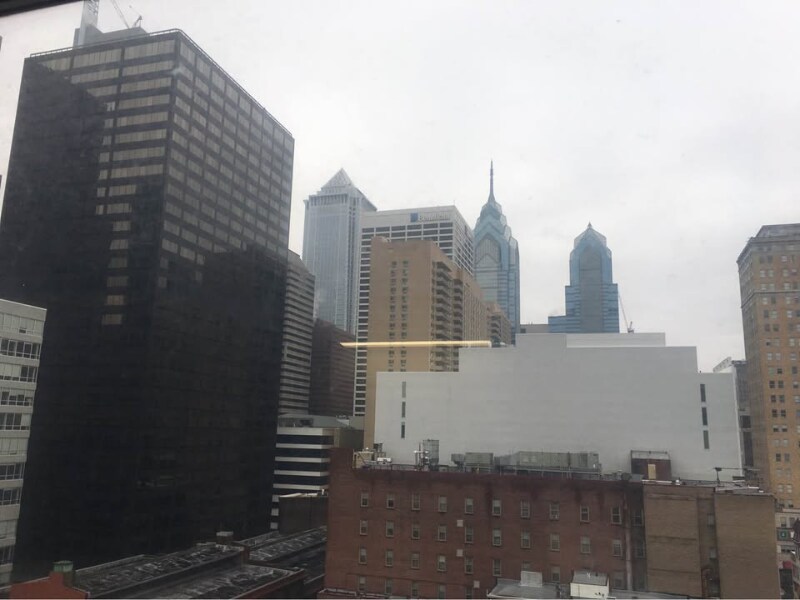2101 Chestnut St in Philadelphia, PA - Building Photo