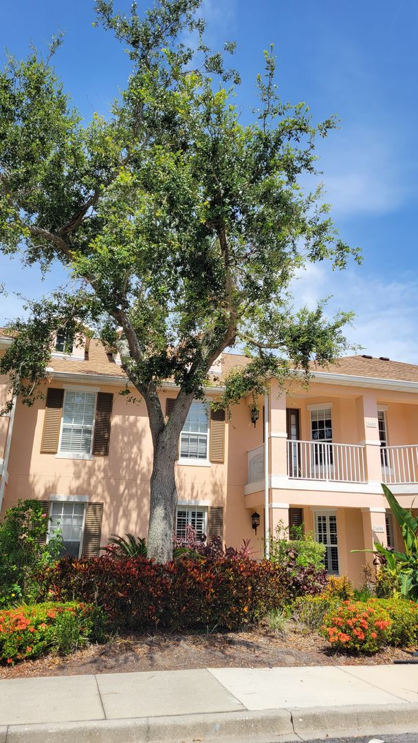 5691 Key Largo Ct in Bradenton, FL - Building Photo - Building Photo