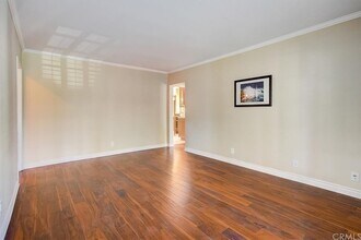 1331 N Lincoln St in Burbank, CA - Building Photo - Building Photo