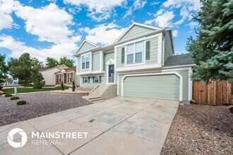 2884 S Genoa St in Aurora, CO - Building Photo - Building Photo