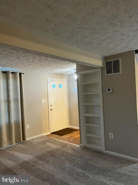 3617 Laurel View Ct in Laurel, MD - Foto de edificio - Building Photo