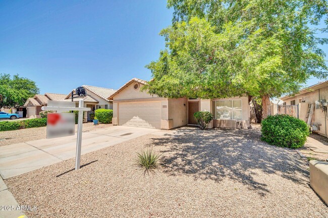 8544 W Cherry Hills Dr in Peoria, AZ - Building Photo - Building Photo