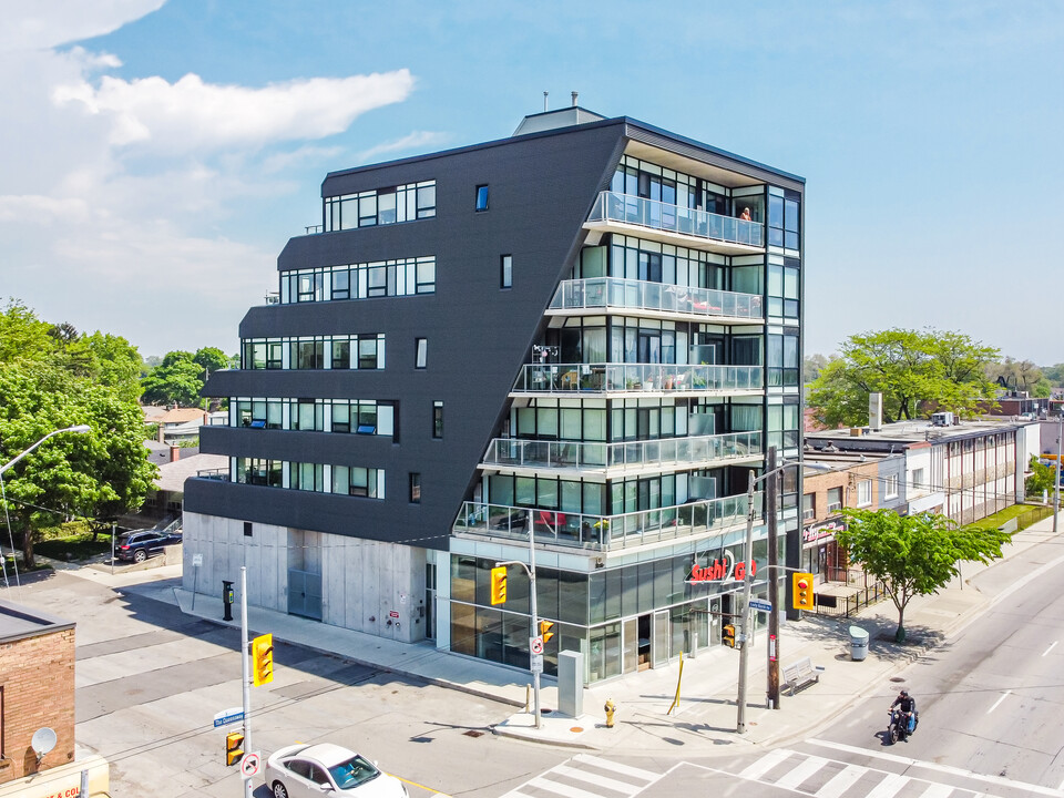 The Hive Lofts in Toronto, ON - Building Photo