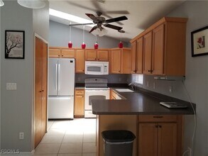 3824 SW 14th Ave in Cape Coral, FL - Building Photo - Building Photo