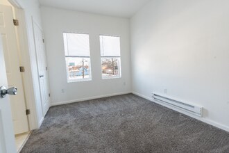 1918 W Washington St in Indianapolis, IN - Building Photo - Building Photo