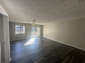 4720 Walden Pond Dr in Raleigh, NC - Building Photo - Building Photo