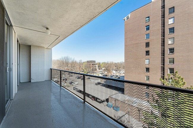 421 S Howes St in Fort Collins, CO - Foto de edificio - Building Photo