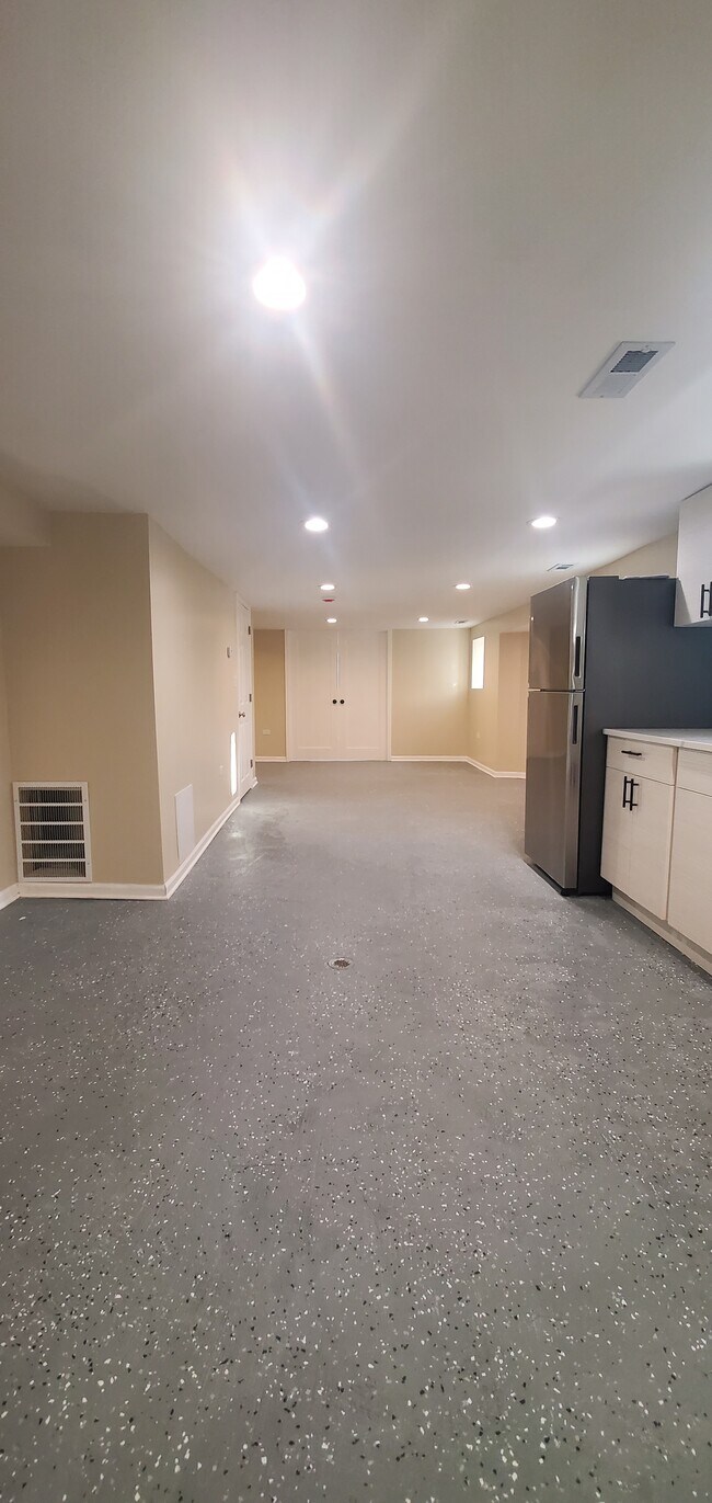 3658 W Cortland St, Unit Gdn in Chicago, IL - Foto de edificio - Building Photo