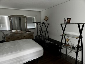 950 Hillcrest Dr in Hollywood, FL - Building Photo - Building Photo