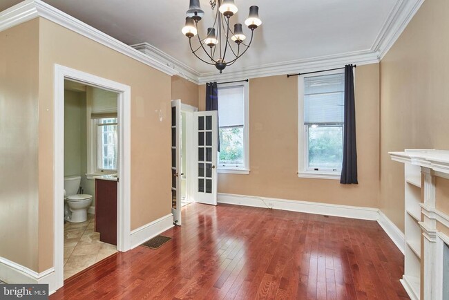 property at 1401 N Broom St
