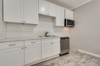 507 Enid St-Unit -2 in Houston, TX - Building Photo - Building Photo