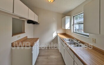 7635 Indian Lakes Dr in Jacksonville, FL - Building Photo - Building Photo